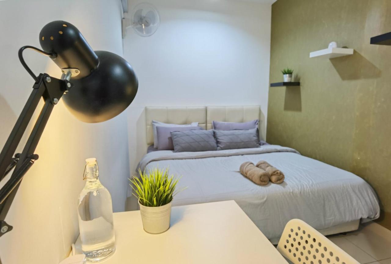 2 Bedroom Apartment - Mycribkl Neocyber Сайберджая Экстерьер фото